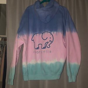 RARE ivory Ella sweatshirt!